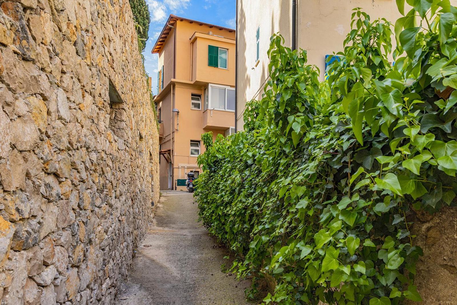 Casa Castelletto Apartment Финале Лигуре Екстериор снимка